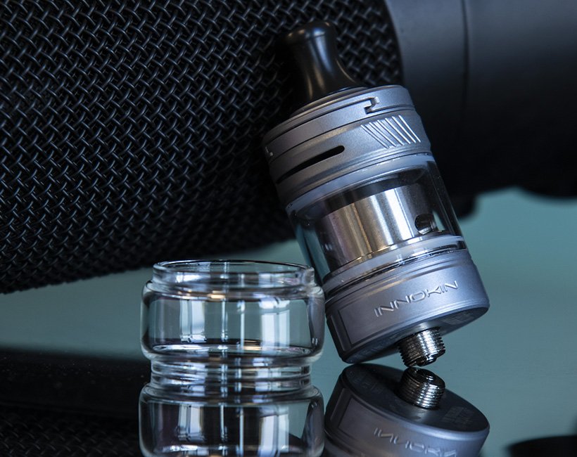 Test du kit Coolfire Z60 Zlide Top : Innokin ravive la flamme 25 Les changements du nouveau clearomiseur Zlide Top