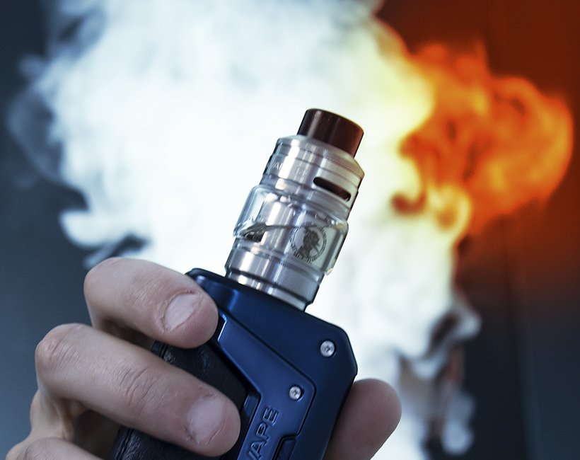 Top Krono : le clearomiseur Z Subohm SE de Geek Vape 24 Avis sur le nouveau clearomiseur Zeus Subohm SE Tank de Geek Vape