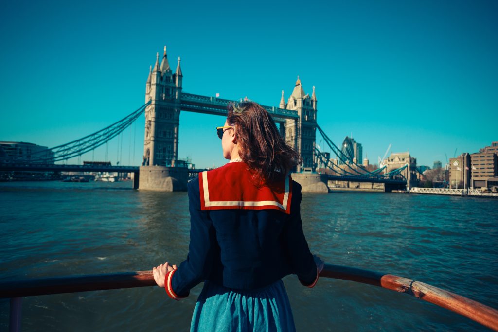 Romans de plage, vape de plage ! 18 Célibat et rire à Londres