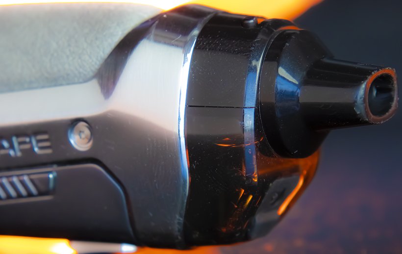 Test du kit Aegis Boost 2 : Geek Vape achève sa métamorphose 40 Le kit Aegis Boost 2 est très agréable à remplir