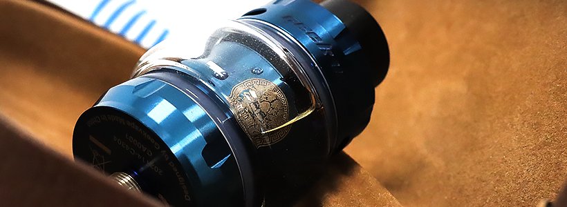 Test du Z Max Tank : la colère de Zeus 32 Avis sur le clearomiseur Z Max de Geek Vape