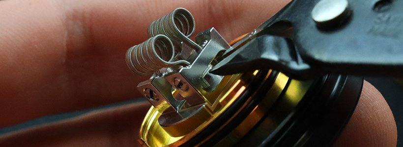 Test du dripper Z RDA - Geek Vape 40 Découpe des pattes simplifiée par le plateau Z RDA