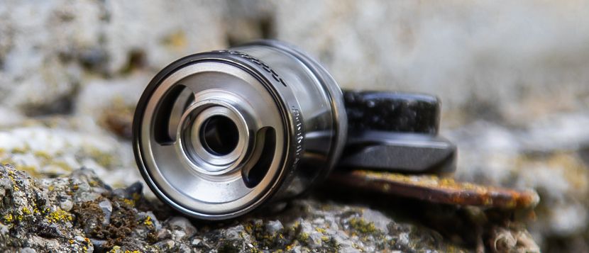 Comment remplir l'atomiseur Dead Rabbit Solo 2 RTA ?